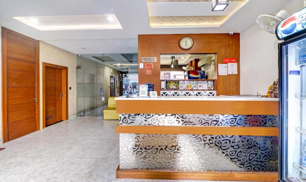 Itsy Hotels Anjali Mahal 500, Mtrs From Mathura Railway Station Exterior foto